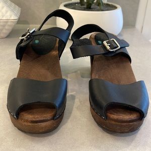 Lotta from Stockholm black high wood peep toe clogs woman size 38/8.